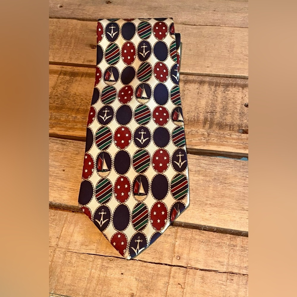 🔥Tommy Hilfiger nautical theme Italian silk tie🔥